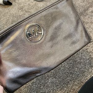Michael Kors wristlet